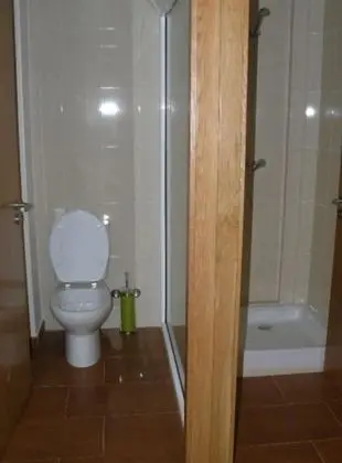 Economy Dört Kişilik Oda, Özel Banyo