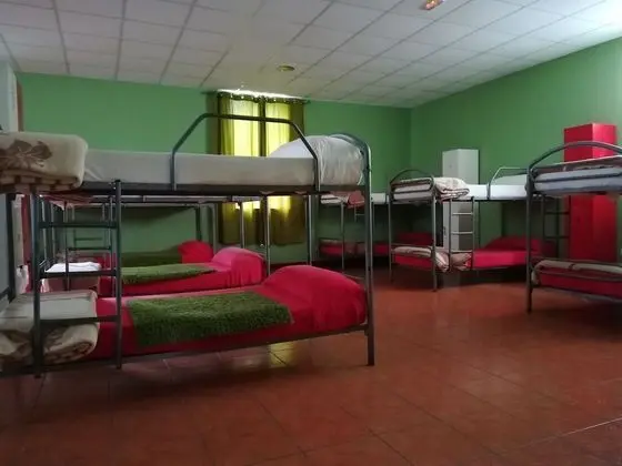 Ortak Ranzalı Oda, Karma Ranzalı Oda, Ortak Banyo (One bed in a 24 pax room)