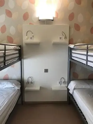 Economy Ortak Ranzalı Oda, Karma Ranzalı Oda (1 Bed in 4 Bed Dorm)
