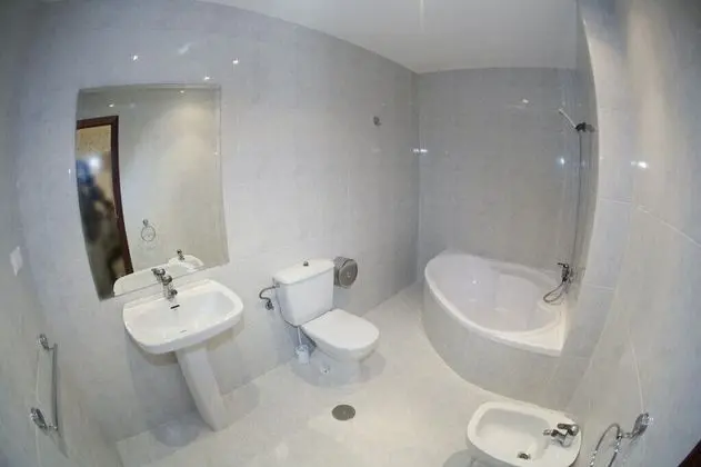 Tek Büyük veya İki Ayrı Yataklı Oda