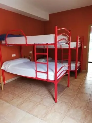 Ortak Ranzalı Oda, Karma Ranzalı Oda (1 bed in 10 Bed Dorm)