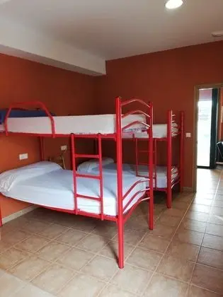 Ortak Ranzalı Oda, Karma Ranzalı Oda (1 bed in 4 Bed Dorm)