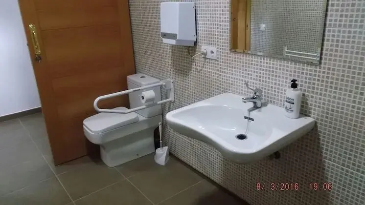 Ortak Ranzalı Oda, Karma Ranzalı Oda, Ortak Banyo (1 bed in 9-Bed Dormitory)