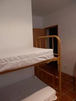Ortak Ranzalı Oda, Karma Ranzalı Oda, Ortak Banyo