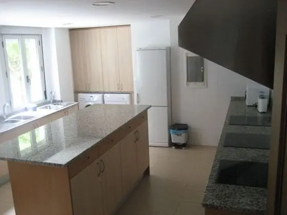 Ortak Ranzalı Oda, Karma Ranzalı Oda (1 bed in 10 Bed Dorm)