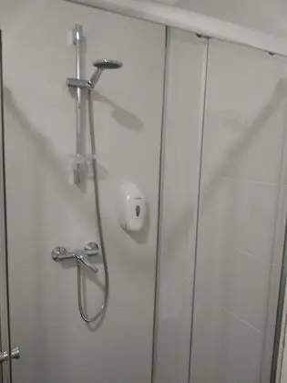İki Ayrı Yataklı Oda, Özel Banyo