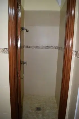 Basic Tek Büyük Yataklı Oda