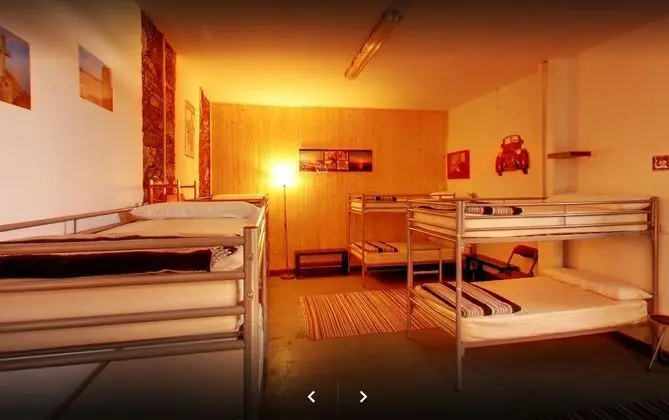 Ortak Ranzalı Oda, Ortak Banyo