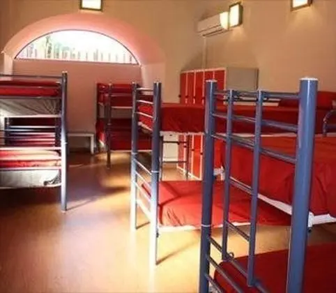 Ortak Ranzalı Oda, Karma Ranzalı Oda, Ortak Banyo (1 bed in a 8-Bed Dormitory Room)