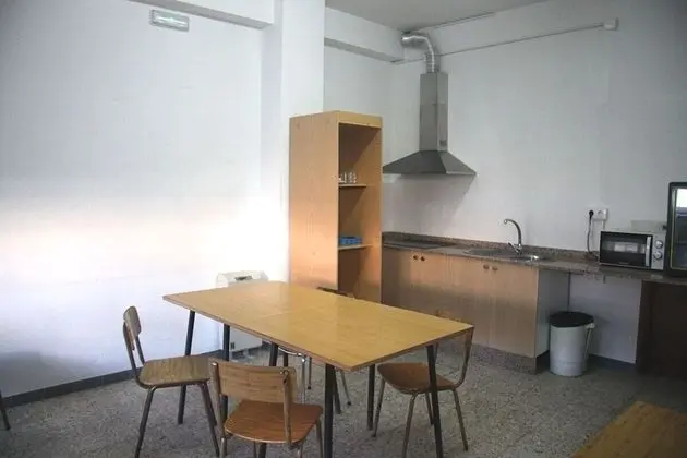 Basic Ortak Ranzalı Oda (1 bed in a 4-Bed Dormitory Room)