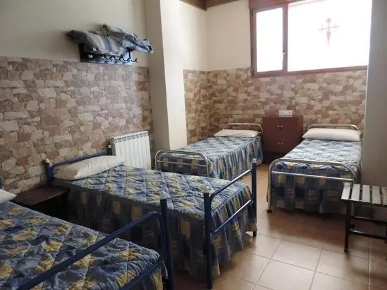 Dört Kişilik Oda, 1 Yatak Odası, Ortak Banyo