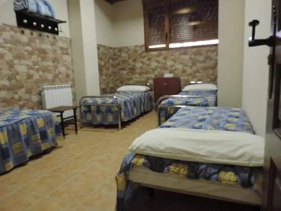 Dört Kişilik Oda, 1 Yatak Odası, Ortak Banyo