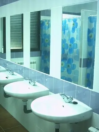 Oda, Ortak Banyo (for 8 people)