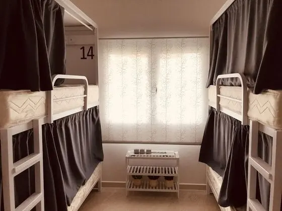 Ortak Ranzalı Oda, Karma Ranzalı Oda, Ortak Banyo