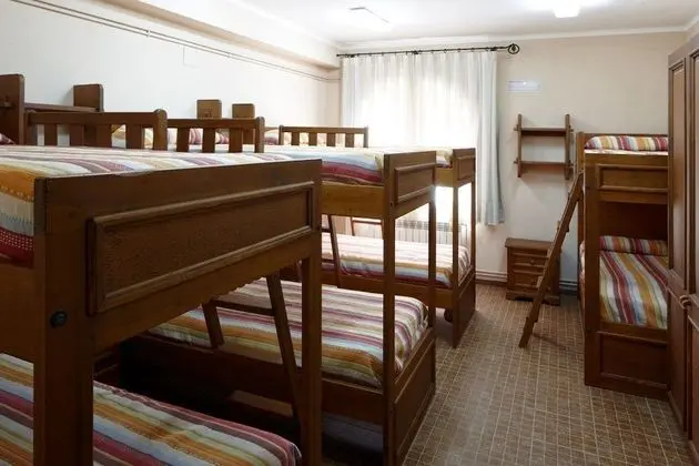 Ortak Ranzalı Oda, Karma Ranzalı Oda, Ortak Banyo (1 bed in a 8-Bed Dormitory Room)