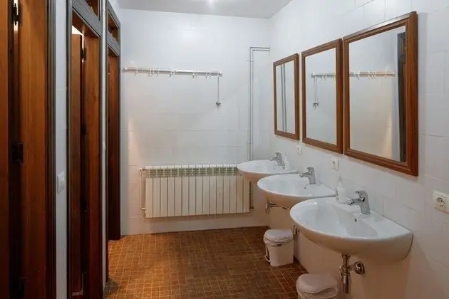 Ortak Ranzalı Oda, Karma Ranzalı Oda, Ortak Banyo (1 bed in a 8-Bed Dormitory Room)