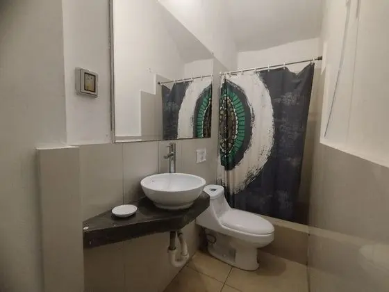 Üç Kişilik Oda