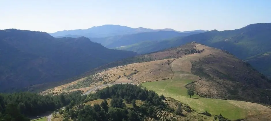 Traditional Ev, 5 Yatak Odası, Kişiye Özel Havuzlu (Alberguière)