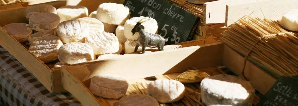 Traditional Ev, 5 Yatak Odası, Kişiye Özel Havuzlu (Alberguière)