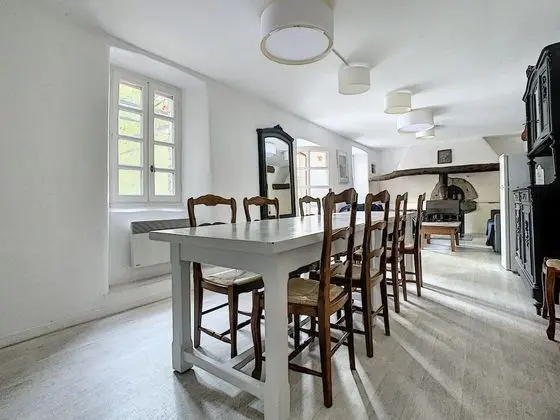 Traditional Ev, 5 Yatak Odası, Kişiye Özel Havuzlu (Alberguière)