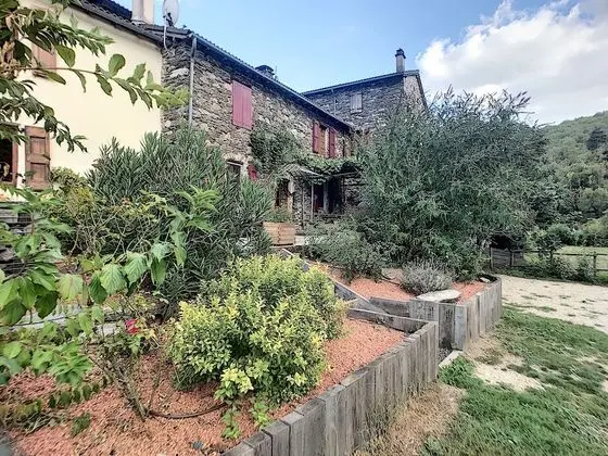 Traditional Ev, 5 Yatak Odası, Kişiye Özel Havuzlu (Alberguière)