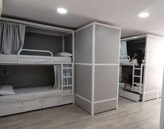 Ortak Ranzalı Oda, Ortak Banyo (18 beds)