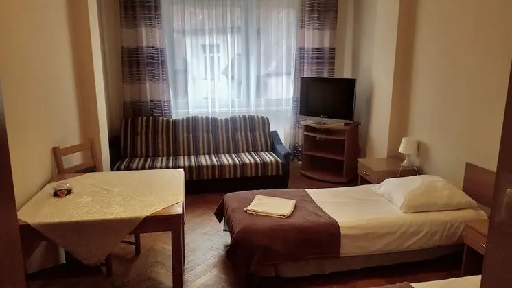 Basic Triple Room, Non Smoking