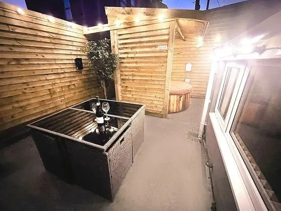 Deluxe Apart Daire, Özel Banyo, Bahçe Manzaralı (Hottub  )