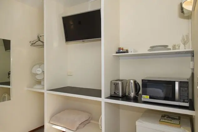 İki Ayrı Yataklı Oda, 1 Yatak Odası, Banyolu/Duşlu