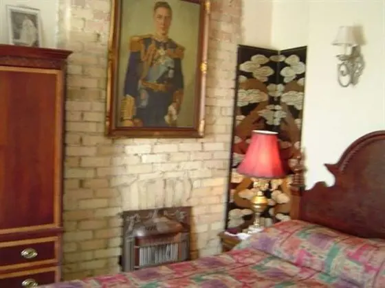 Standard Oda, 1 Büyük (Queen) Boy Yatak