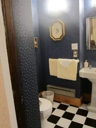Standard Oda, 1 Büyük (Queen) Boy Yatak