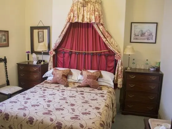 Tek Büyük Yataklı Oda, Banyolu/Duşlu (Beatrice Room)