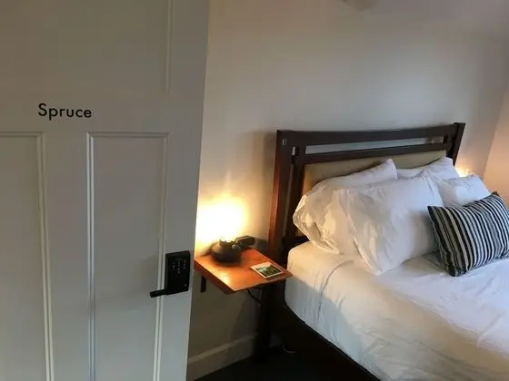Spruce Room