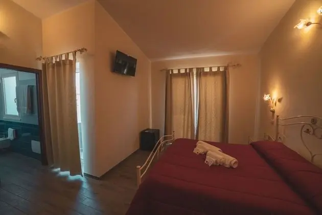 Classic Tek Büyük veya İki Ayrı Yataklı Oda
