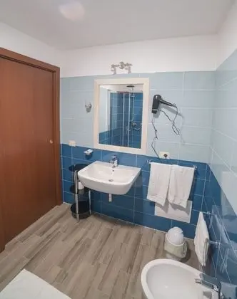 Classic Tek Büyük veya İki Ayrı Yataklı Oda