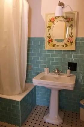 Deluxe Dört Kişilik Oda