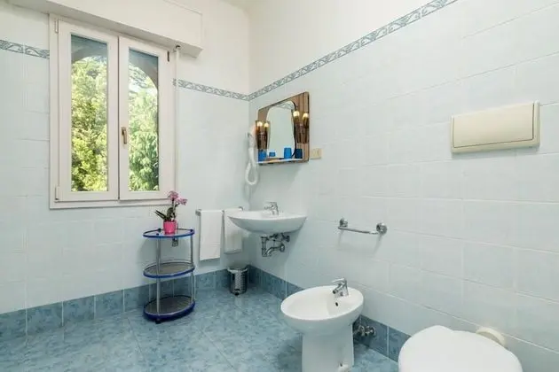 Dört Kişilik Oda