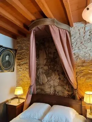 Traditional Tek Büyük Yataklı Oda, 1 Çift Kişilik Yatak, Sigara İçilmez, Ortak Banyo