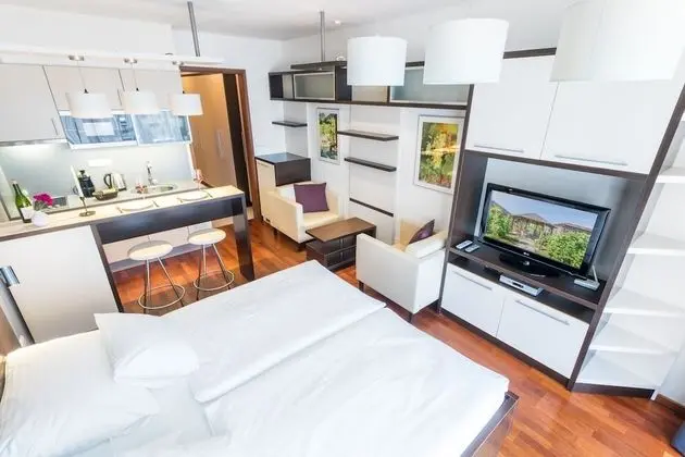 Stüdyo, Küçük Mutfak