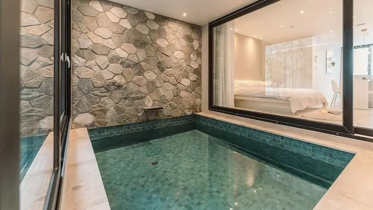 Pool villa A