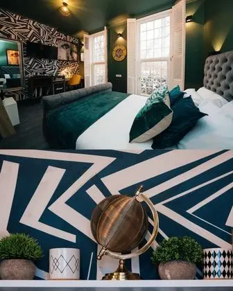 Rokxy Penthouse