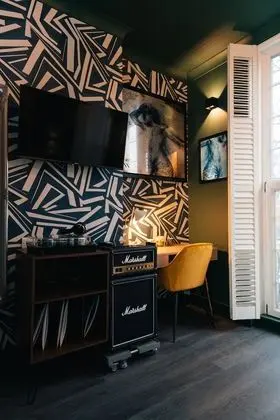 Rokxy Penthouse