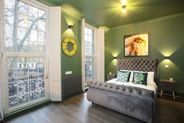 Rokxy Penthouse