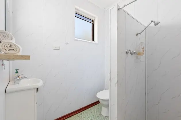 Comfort Tek Büyük Yataklı Oda, Banyolu/Duşlu
