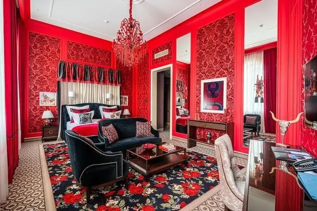 Junior Oda, 1 En Büyük (King) Boy Yatak