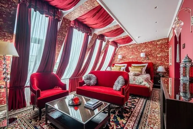 Junior Oda, 1 En Büyük (King) Boy Yatak