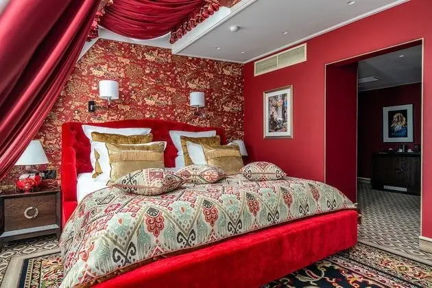 Junior Oda, 1 En Büyük (King) Boy Yatak