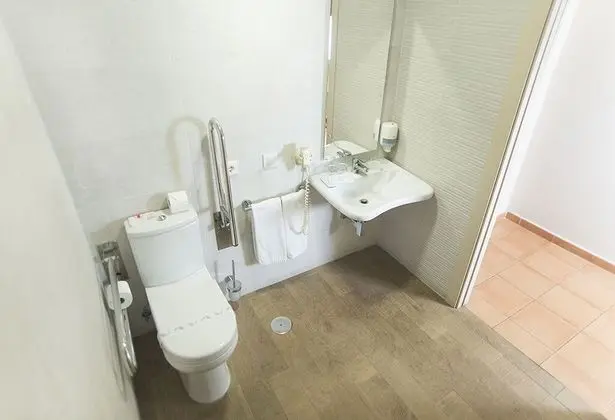 Üç Kişilik Oda (2 adults + 1 child)