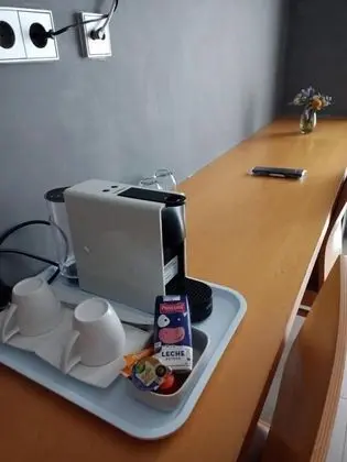 Comfort Tek Büyük veya İki Ayrı Yataklı Oda, Kısmi Deniz Manzaralı