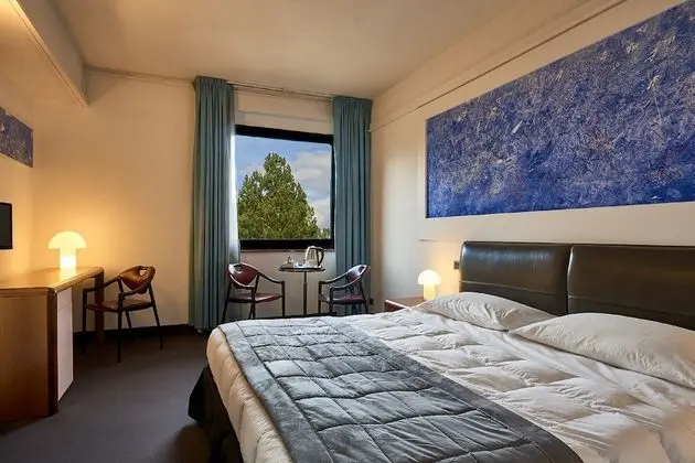 Comfort Büyük Yataklı Tek Kişilik Oda